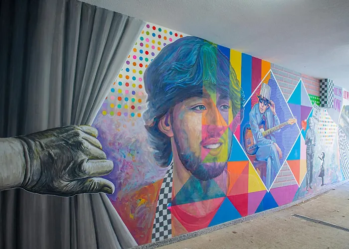 Amsterdam: A Lovely Flat! *